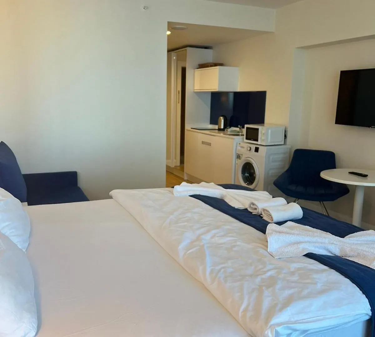 Apartment N1 Batumi Orbi City アパートホテル