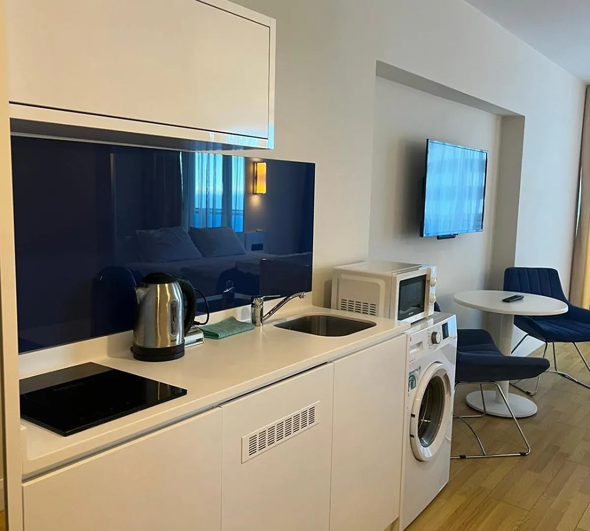 Apartment N1 Batumi Orbi City 0*,  グルジア